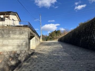 前面道路含む現地写真(2024年12月)